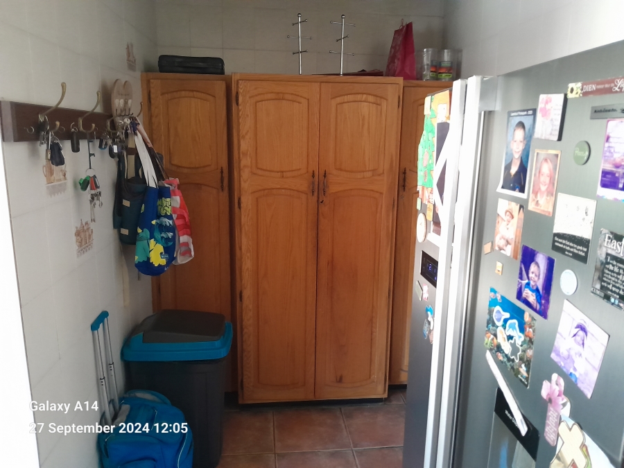 4 Bedroom Property for Sale in Waterval S H North West